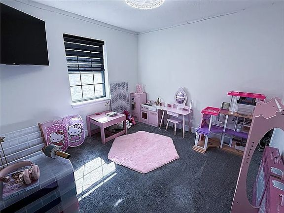 5th image of 9300 E 90th Pl