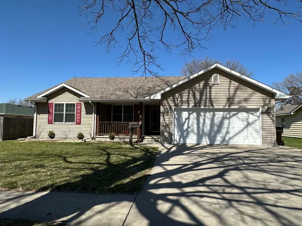 115 W North St, Winterset, IA 50273