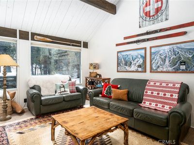 41935-92 Switzerland Dr, Big Bear Lake, CA, 92315