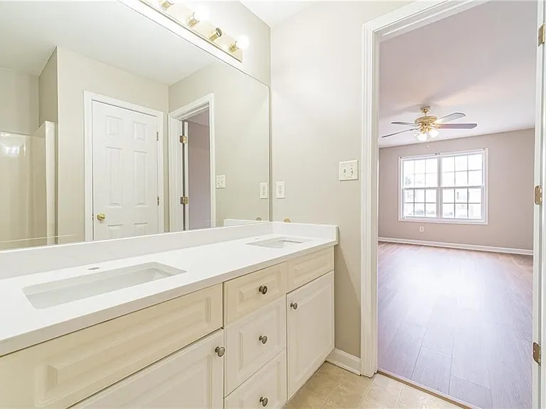 1191 Primrose View Cir — Photo 28