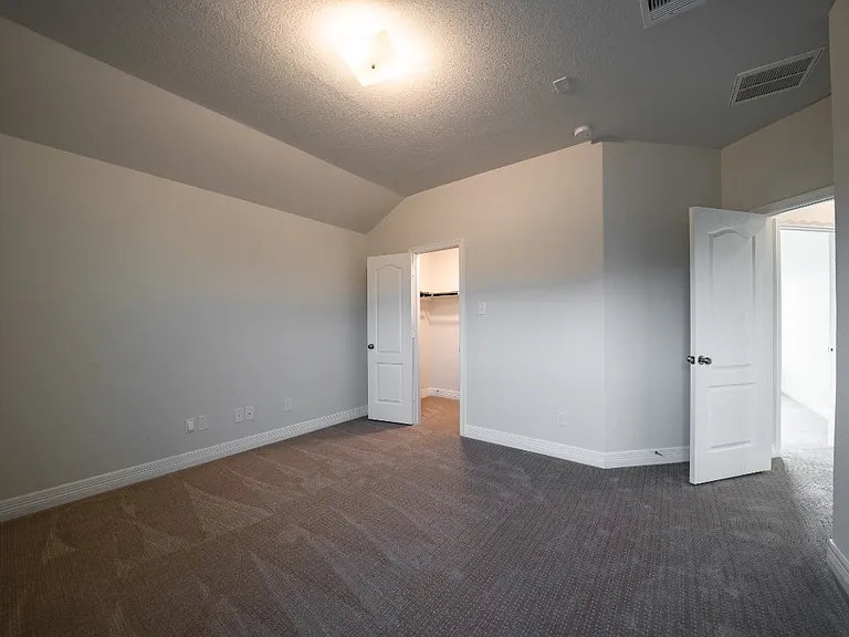 21227 Catalina Palm Dr — Photo 17