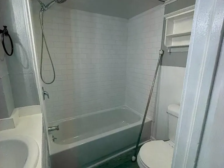 347 Willow Ave #2 — Photo 10