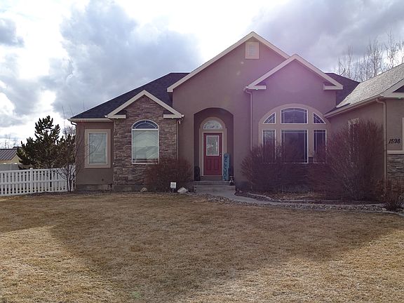 2nd image of 1598 Shady Pines Dr