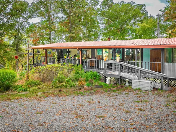 2472 Scarce O Fat Ridge Rd, Nashville, IN 47448