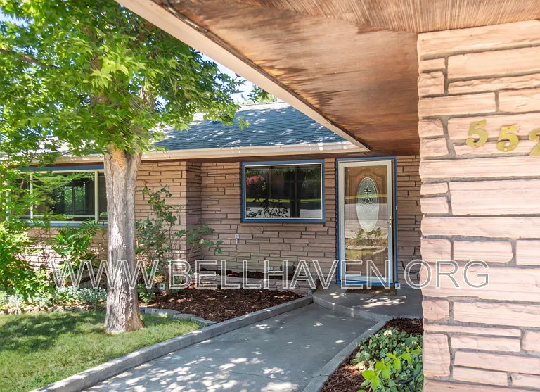 5524 W Randolph Dr — Photo 2