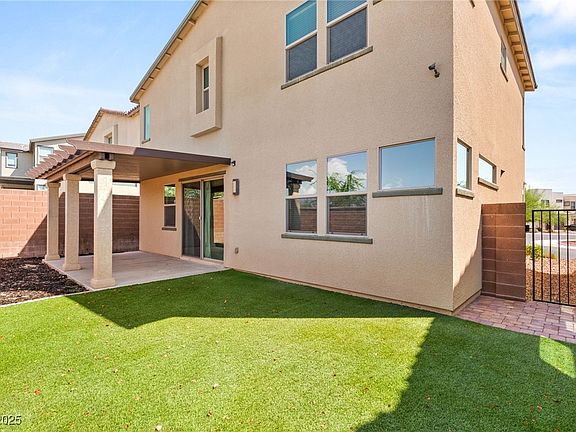 2nd image of 6901 Whisper Canyon Pl