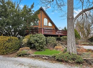 877 Fort Salonga Rd, Northport, NY 11768