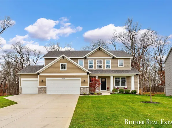 4647 Harbor View Dr, Grand Rapids, MI 49512