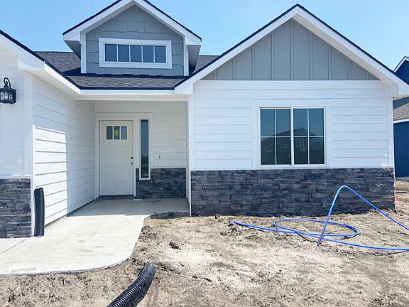3rd image of 1604 Gln Eagle Dr