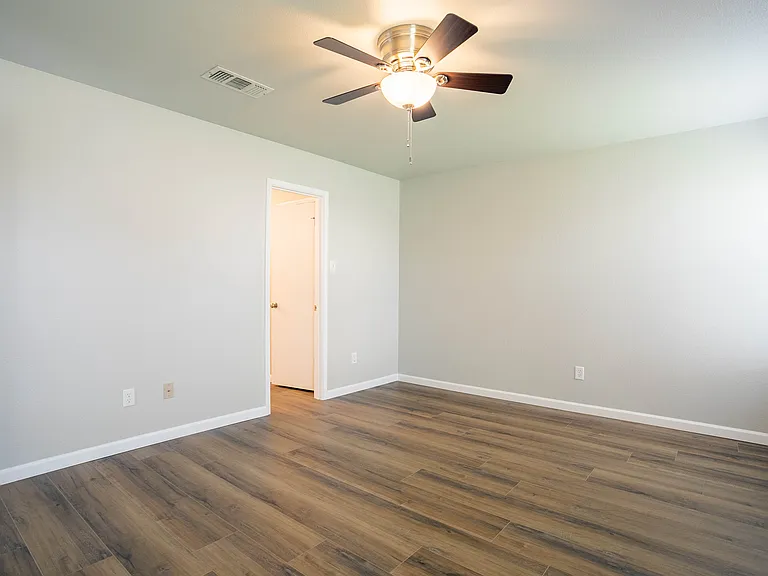 10500 Aransas Dr — Photo 18
