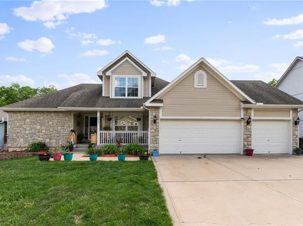 603 Fairway Rd, Belton, MO 64012