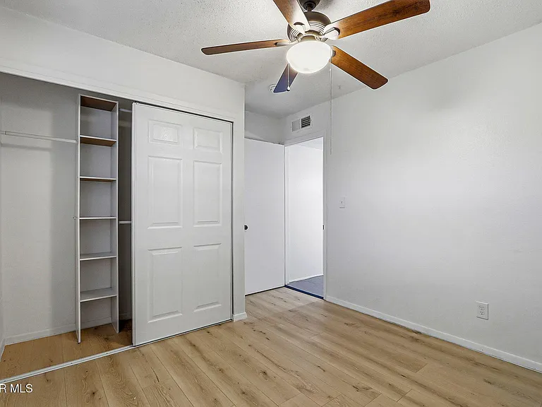 4609 Skylark Way — Photo 24