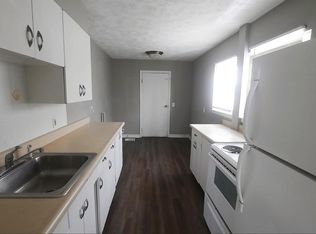 1106 Eastfield Rd, Lansing, MI 48917