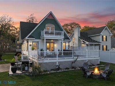 200 Lee St, West Point, VA, 23181