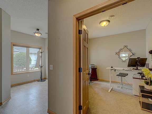 5th image of 16807 Edinburg Way