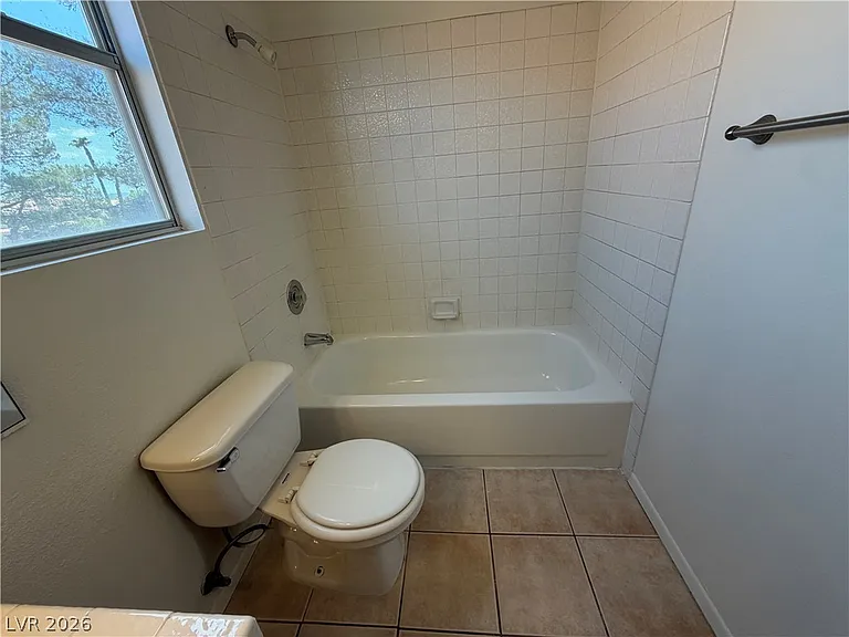 9509 Swan Bay Dr — Photo 34