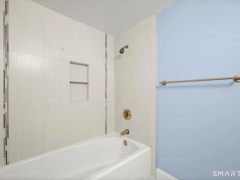 108 Southport Woods Dr #108 — Photo 20
