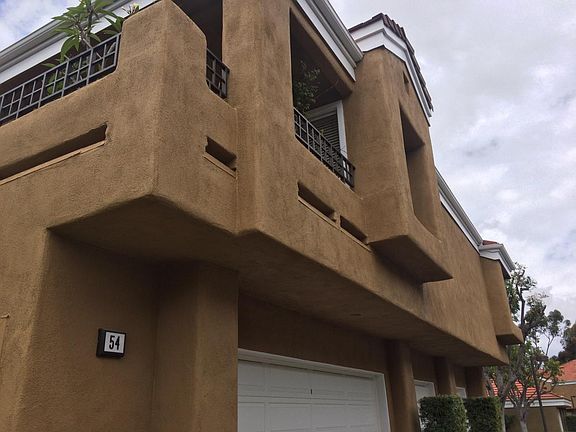 2 Car Detached Garage Below Unit. No Neighbors Below. Plus 1