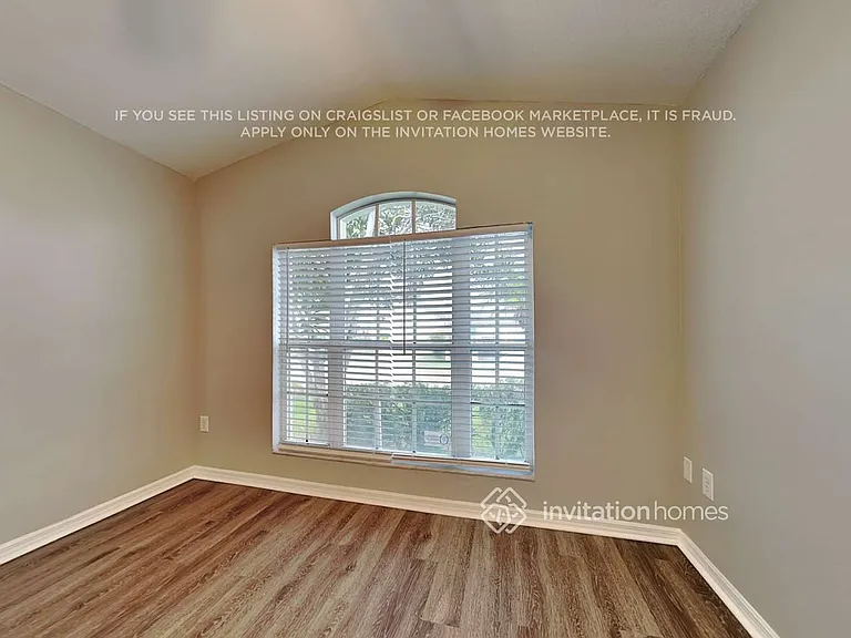 1629 Maximilian Dr — Photo 11