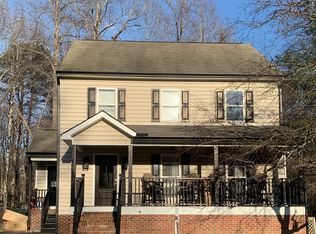 8516 Clivedon Dr, Raleigh, NC 27615