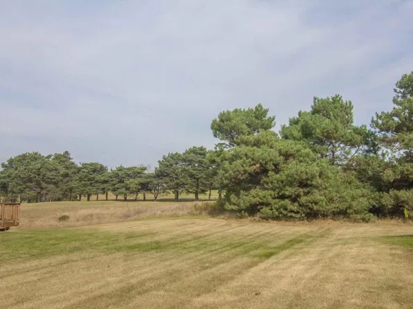 1212 Mahogany Run, Two Rivers, WI 54241