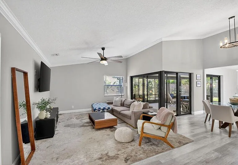 1630 NW 22nd Ave — Photo 10