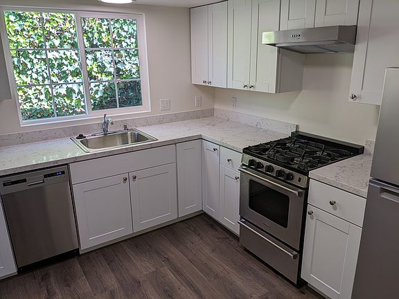 5th image of 801 Live Oak Ave #B