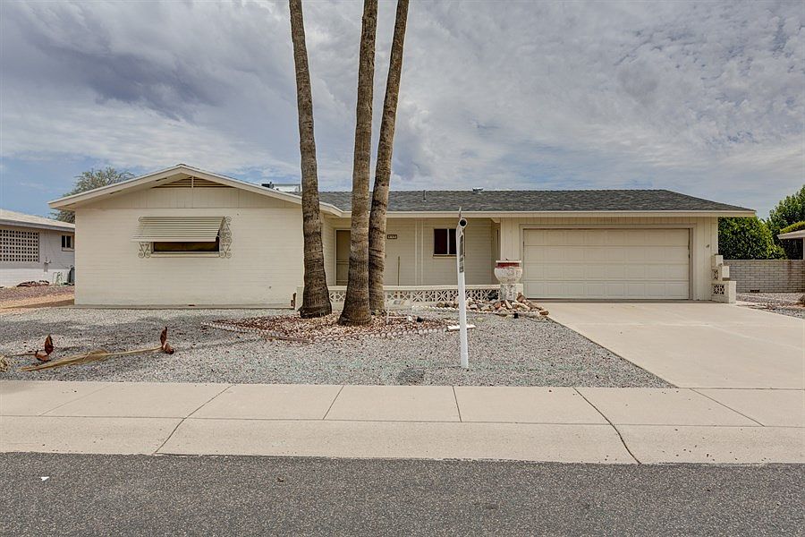 1st image of 637 N 63rd Pl