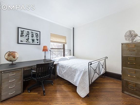 4th image of 104 Bedford St APT 1A