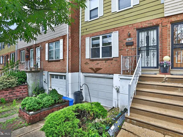 7819 Venus Pl, Philadelphia, PA 19153
