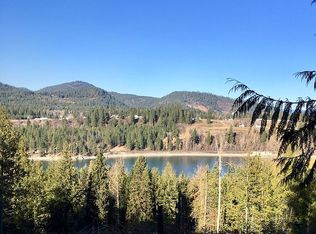1620 Riverside Rd, Priest River, ID 83856