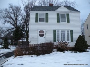 1125 Argonne Rd, South Euclid, OH 44121