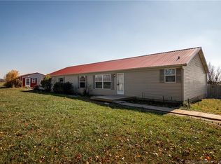 575 Sheri Ln NW, Corydon, IN 47112