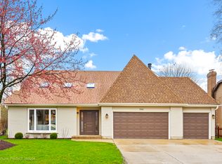 1940 Pleasant Hill Ln, Lisle, IL