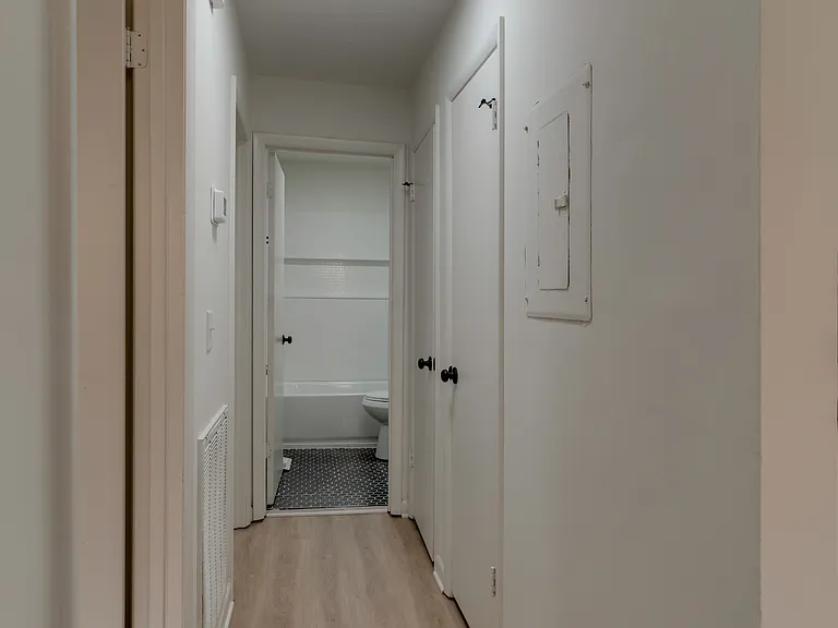3016 Stokers Ln #3016 — Photo 8