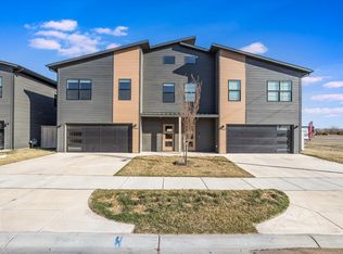 8849 W Haylee Cir, Maize, KS 67101