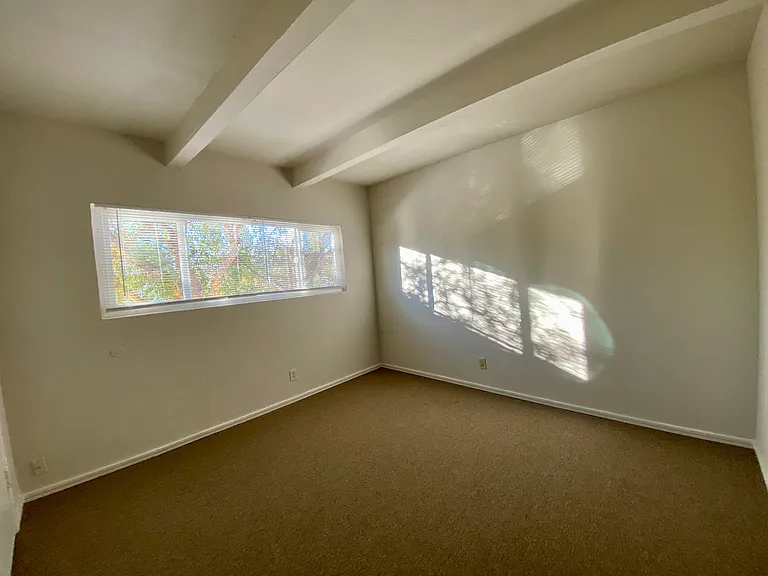 Casa de Luna Townhomes — Photo 34