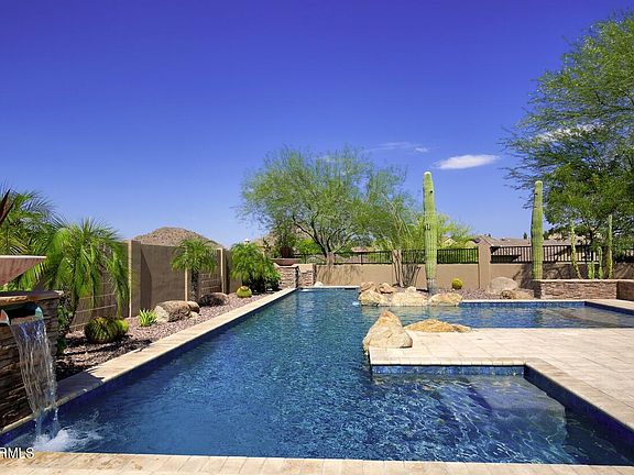 3rd image of 28638 N 68th Drive