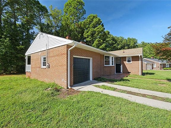 2nd image of 601 Azalea Ct