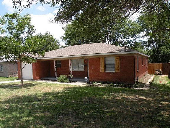 2nd image of 2913 Sierra Dr