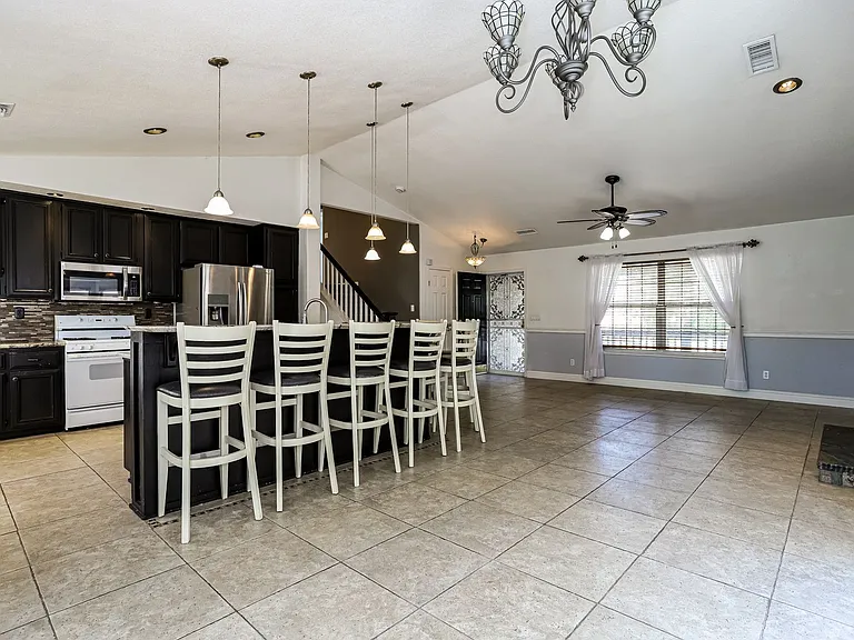 6512 Brockenhurst Dr — Photo 8