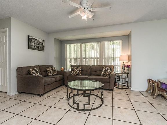 5th image of 8251 Malvern Cir
