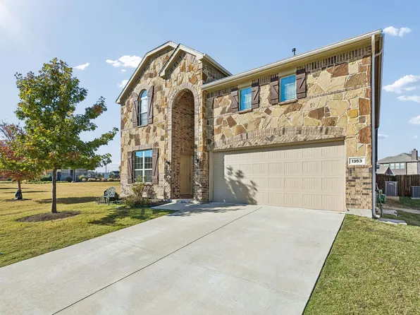 1353 Lake Grove Dr, Lake Dallas, TX 75068