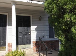 2528 Peter Jefferson Ln, Herndon, VA 20171
