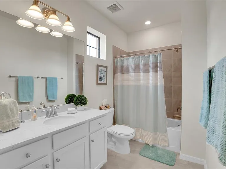 10042 Crooked Creek Dr #203 — Photo 26