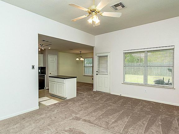 5th image of 9502 Barracuda Dr