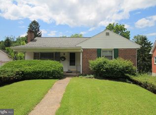 614 Pike St, State College, PA