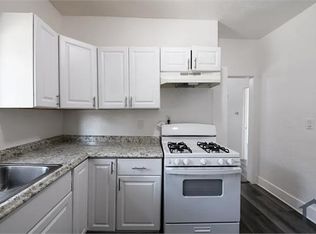 204 W 52nd Pl, Los Angeles, CA 90037