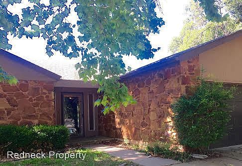 1st image of 3616 NE 141st Ct