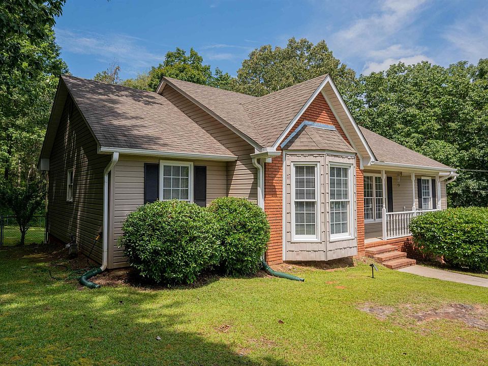 6304 Lakewood Trl, Pinson, AL 35126 | Zillow